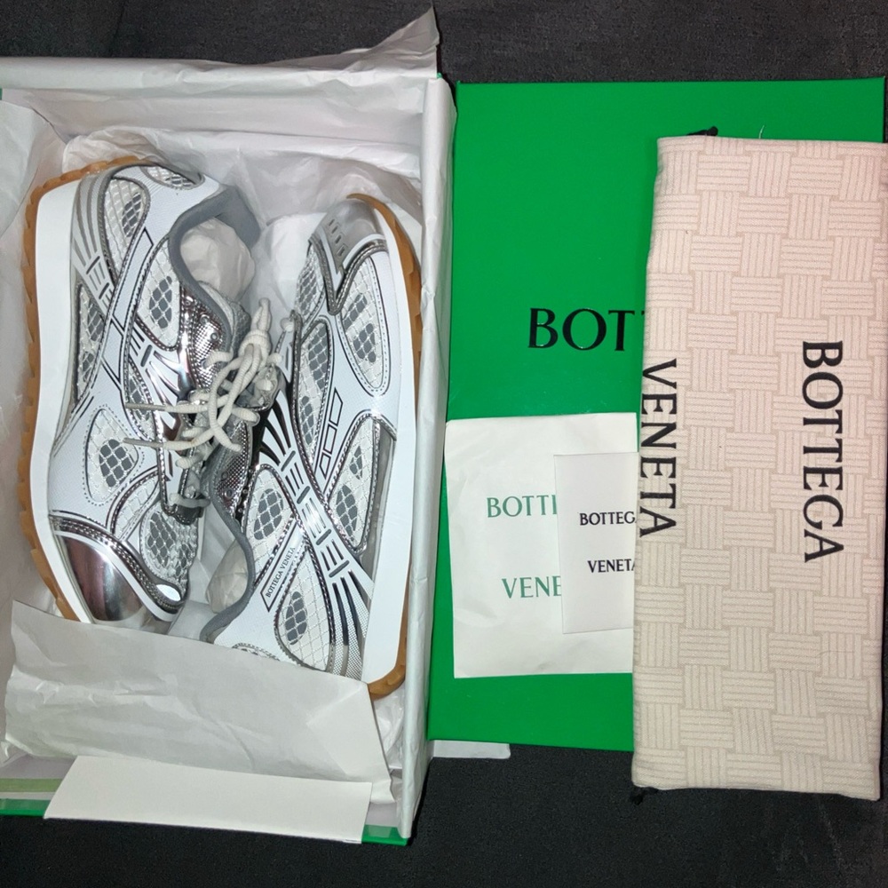Bottega Veneta White and Silver Orbit Sneakers